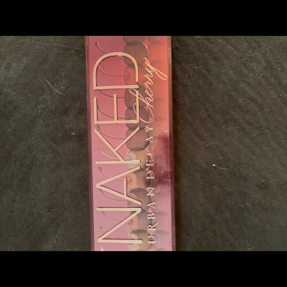 Gently used NAKED Cherry Pallet